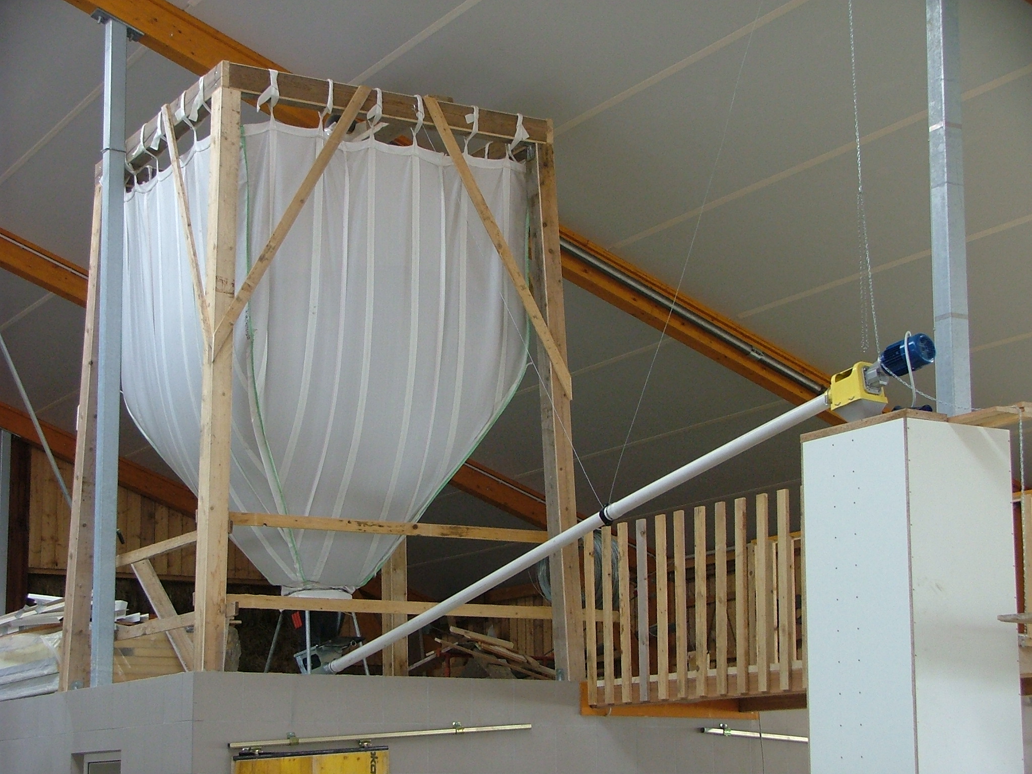 Foto Konus Silo mit Spiralschnecke 2